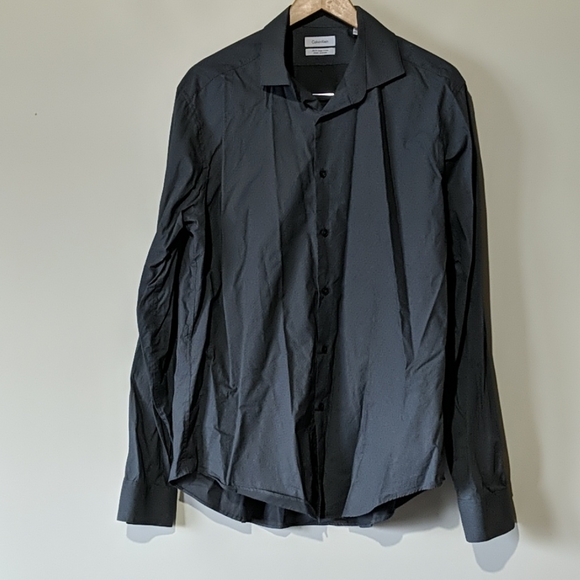 Calvin Klein Dress Shirt - Picture 2 of 7